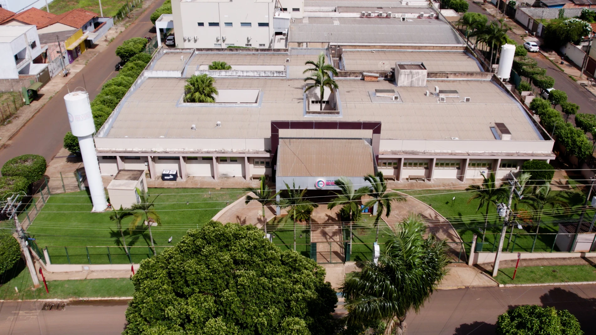 Tecnologia que aproxima. Cuidado e confiança em cada clique