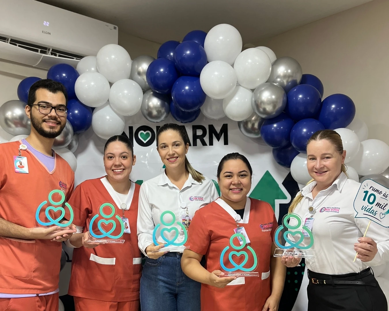 HCRV reconhece farmacêuticos por impacto da IA NoHarm em mais de 1000 vidas
